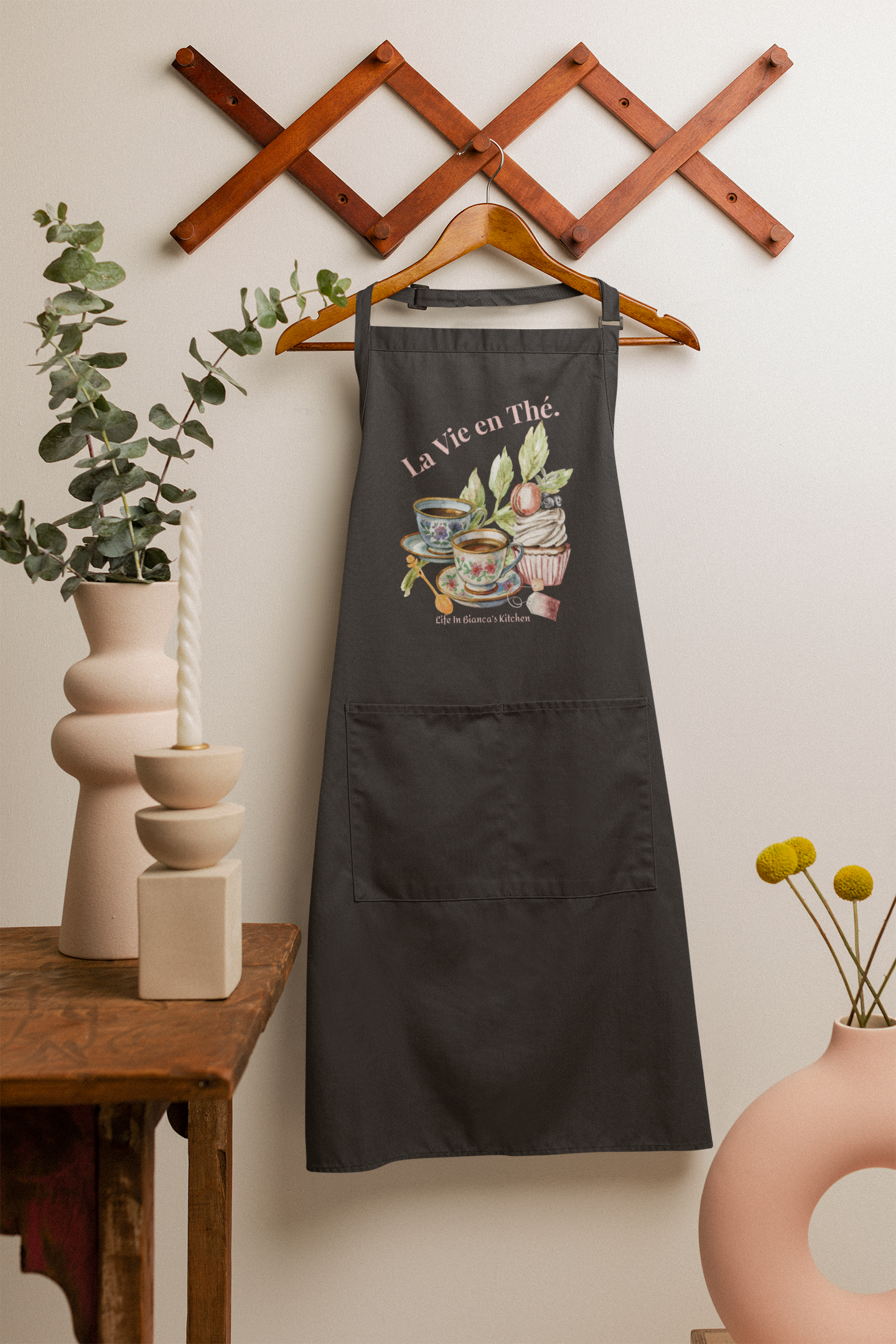 La Vie en Thé Illustrated Kitchen Apron | French Tea Cup Design