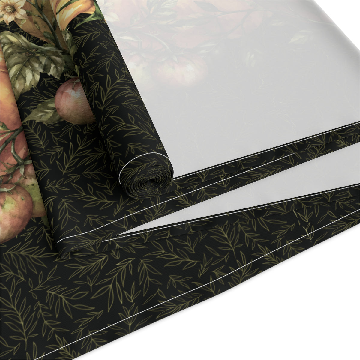 Late Summer Tomatoes Botanical Table Runner